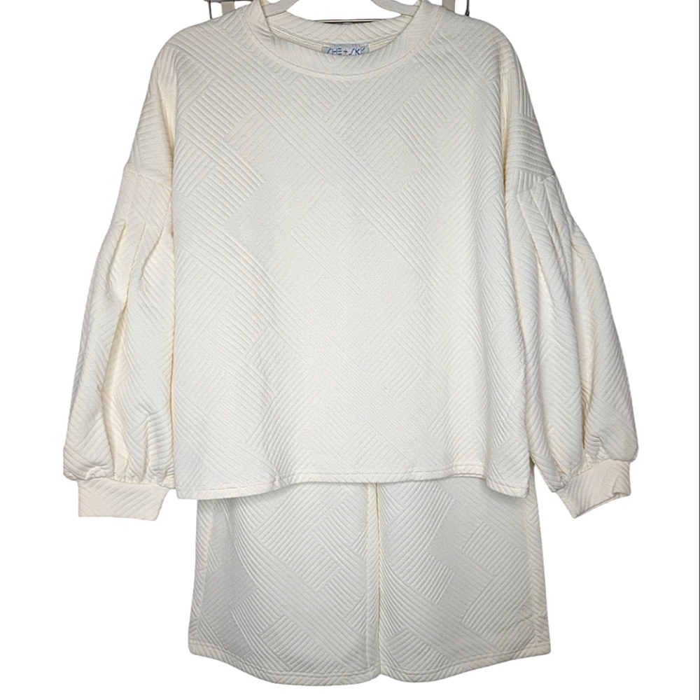 NWT She + Sky Ivory Textured Puffed Sleeve Lagenlook Top Cropped Pants  Set Sml
